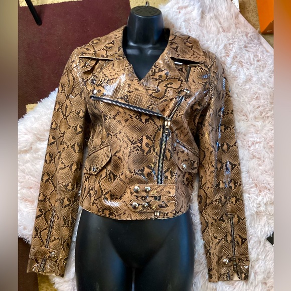 NWOT BLANK NYC FAUX SNAKESKIN SNAP BUCKLE ZIP MOTO JACKET. SZ.S - Picture 1 of 14